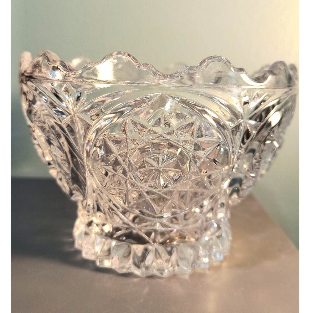 877. Leaded Crystal Candy Dish Serving Bowl